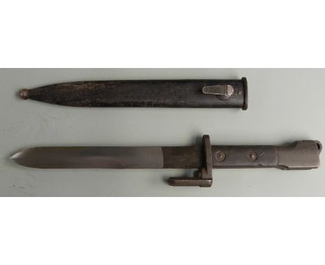 British trials pattern X2E1 bayonet with 18cm double edged blade and scabbard
