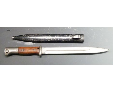 German 84/98 pattern bayonet, Gottlieb Hammesfahr Solingen Foche to ricasso with 25cm fullered blade and scabbard