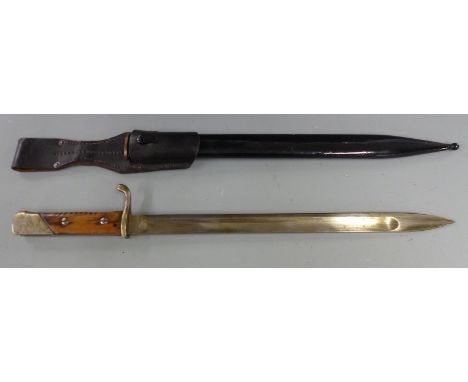 German 1914 pattern Gottscho bayonet marked G within the device and KS, with grooved one piece wooden grip, 36.5cm fullered b
