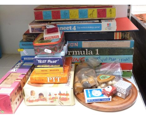 Twenty-two vintage board and other games including Jenga, Solitaire, Connect 4, Waddingtons Exploration, Spy Ring, Formula 1,
