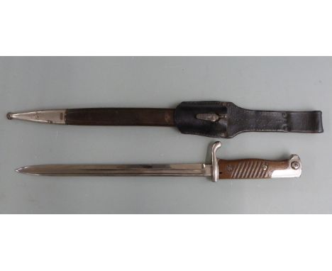 German S98 pattern bayonet with, 29cm fullered blade, scabbard and frog&nbsp;