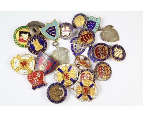 A Quantity of Vintage Enamel Bowling Badges. This lot includes three silver Wimbledon Park medallions dated 1926, 1927 and 19