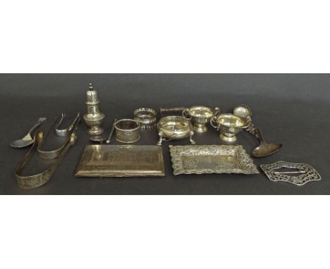 Mixed selection of of antique and later silver and white metal bijouterie to include Georgian silver table salt, two salts, b