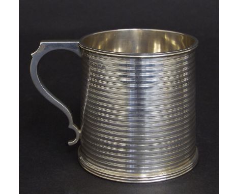 1930s silver engine turned mug, maker William Suckling Limited, Birmingham 1932, 2.75" high, 3.5oz approx