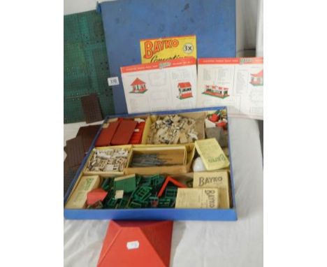 A Bayko building set. 