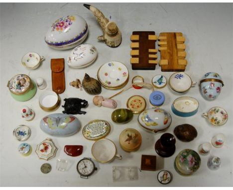 A mixed lot to include whist markers, miniature china wares to include Spode etc