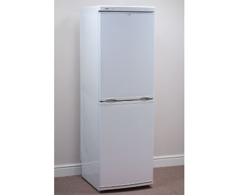 Bosch Classixx fridge freezer, W55cm (This item is PAT tested - 5 day warranty from date of sale)   Condition Report   Click 