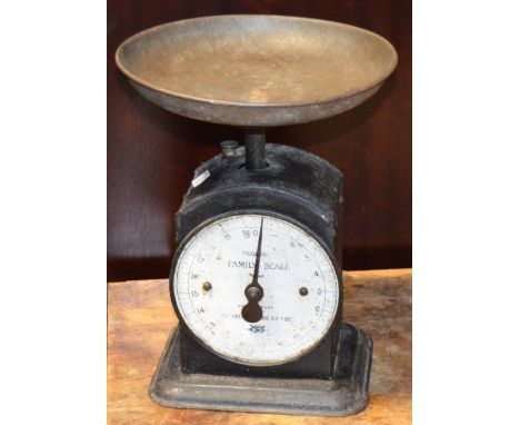 A vintage set of Hughes family scales. 