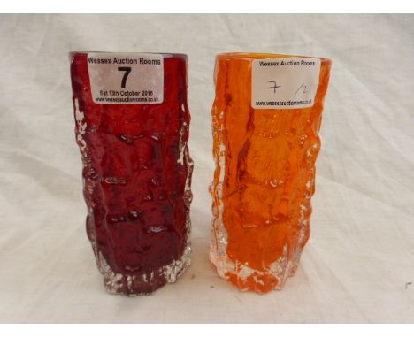 Two Geoffrey Baxter for Whitefriars cylindrical bark vases in Tangerine and Ruby Red, 9689, height approximately 16cm (2)