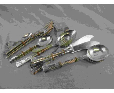 Heritage plate flatware for six place settings to include fish knives and forks, soup spoons, serving spoons, dessert spoons 