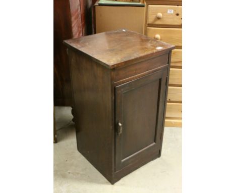 Early 20th century Mahogany Vanity Cabinet, the hinged lid lifting to reveal a Fitted Ceramic Sink Unit, 92cms high x 52cms w