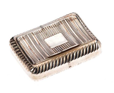 SILVER SNUFF BOX WITH AN EMBOSSED REEDED CASE AND A HINGED CONCAVE LID, BIRMINGHAM 1816MAKER: SAMUEL PEMBERTONWIDTH: 2.5 INCH