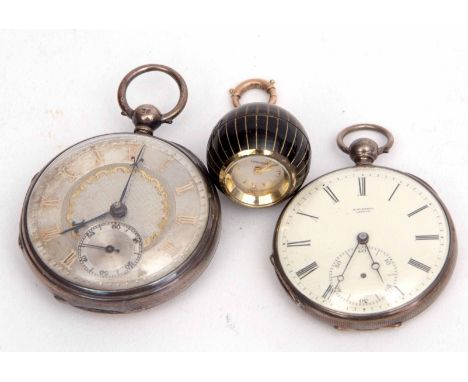 Mixed Lot: comprising mid-19th century silver cased open face key wind lever watch, No 9692, frosted and gilt movement with d