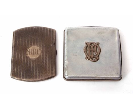 Mixed Lot: George V silver cigarette case of hinged rectangular form with engine turned covers and initialled cartouches, tog