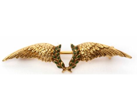 9ct gold and green enamel brooch, a design of a pair of textured wings supporting a green and enamel garland, Birmingham 1991