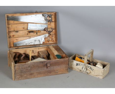 A collection of early 20th century woodworking tools, including a Stanley 220 moulding plane, boxed, Bailey No. 4 plane, Reco