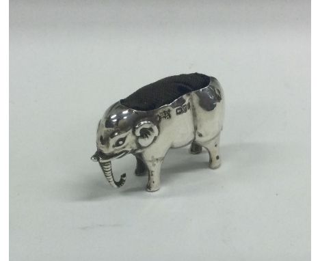 An unusual silver pin cushion in the form of an elephant. Chester. By BP. Approx. 7 grams. Est. £120 - £150.