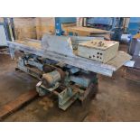 SHAKER FEED TABLE