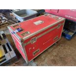 WHEELED STORAGE BOX