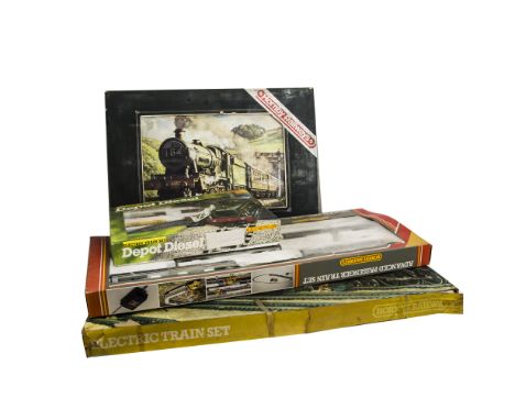 Hornby Margate 00 Gauge Trains Sets, boxed group comprising, R687 Silver Jubilee Pullman, including Albert Hall Locomotive, t
