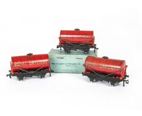 Hornby-Dublo 00 Gauge 3-Rail early Post-war Royal Daylight tank Wagons, all with 'write for prices..' in bottom left hand cor