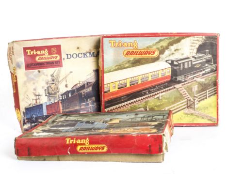 Tri-ang Railways 00 Gauge Clockwork and Electric Train Sets,  RS43 comprising blue 0-4-0 Diesel Shunter, two trucks and oval 