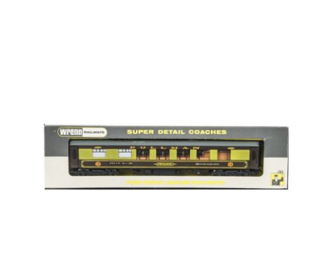Wrenn 00 Gauge W6012 Golden Arrow Pullman Car 'Pegasus',  in original window box, E, box VG