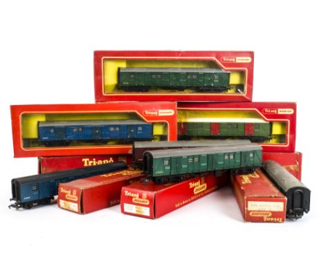 Tri-ang Railways and Tri-ang Hornby 00 Gauge Utility Vans, including maroon (3, three boxed), green (4, two boxed), blue (2, 