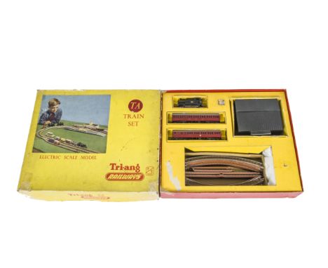 Tri-ang TT Gauge TA Train Set,  comprising  BR black Jinty, two BR maroon Suburban coaches, oval of B Track, Battery Transfor