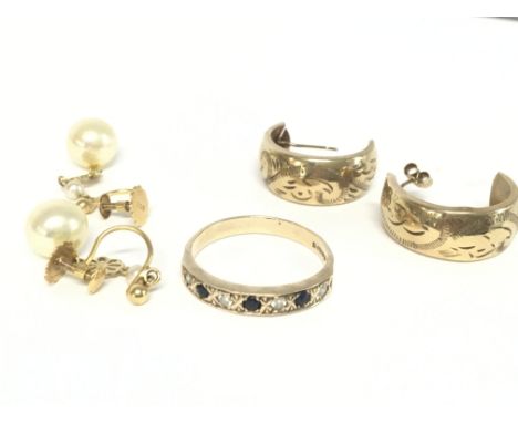 A 9ct gold sapphire and diamond chip diamond ring (size R) , 9ct gold Pearl earrings & a pair of other earrings. Overall weig