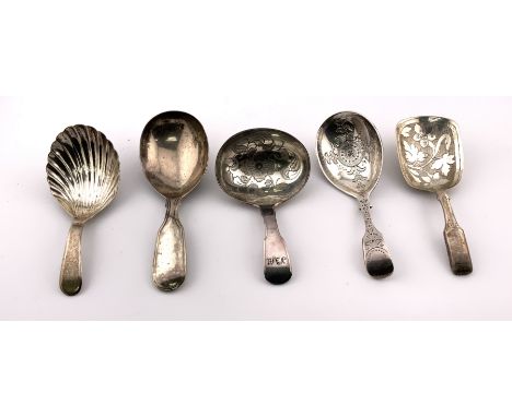 5 early hallmarked silver caddy spoons of various forms. (5). (B)