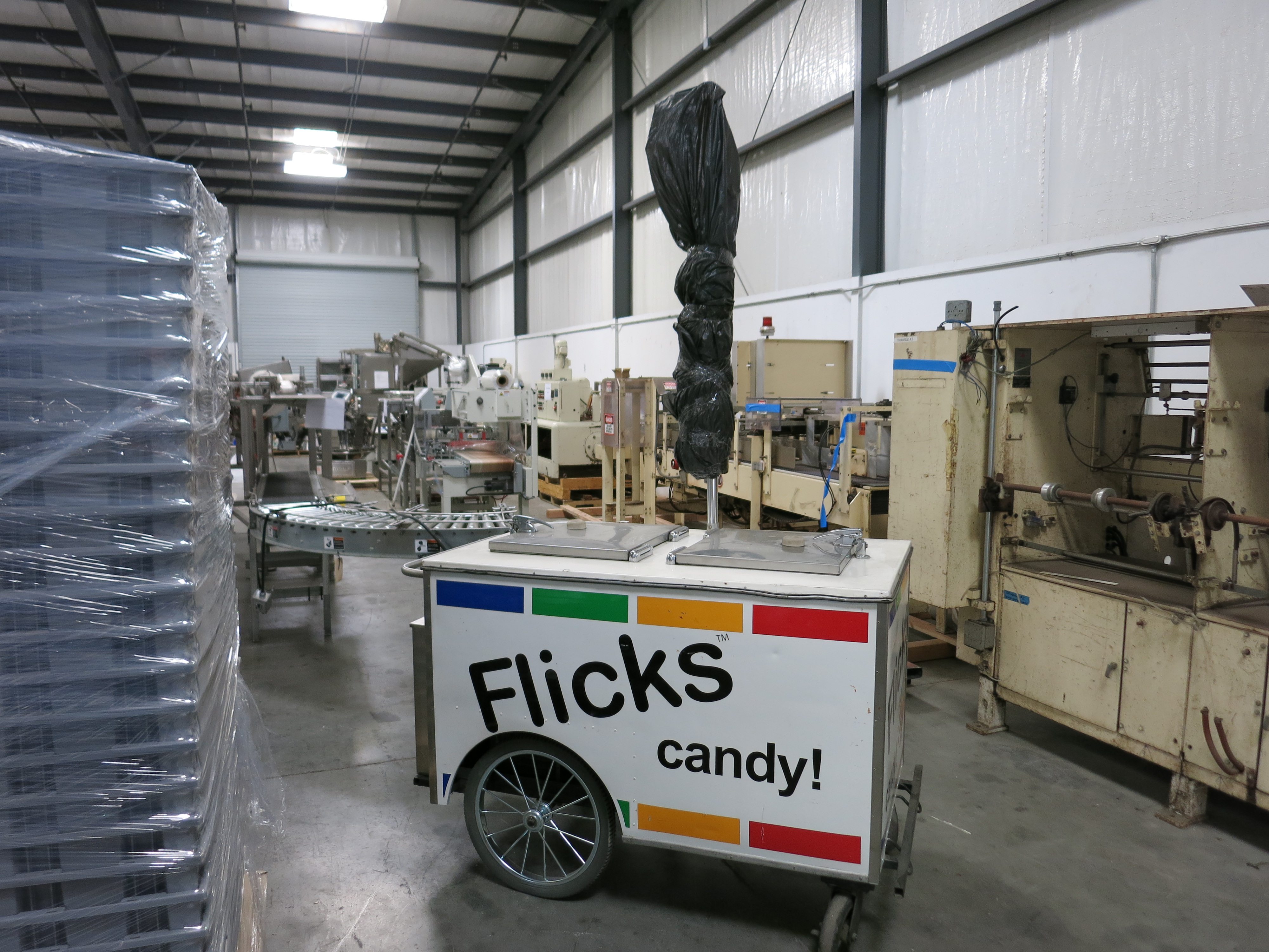 Hackney ice cream push cart, model C902C, (1956)