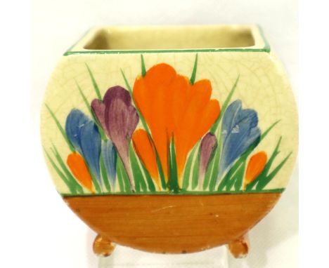 Clarice Cliff bowl in the Bizarre Crocus pattern, H: 70 mm. P&amp;P Group 1 (£14+VAT for the first lot and £1+VAT for subsequ