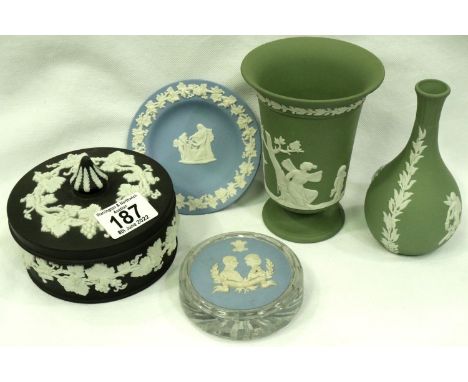 Five Wedgwood Jasperware items to include vase etc. P&amp;P Group 3 (£25+VAT for the first lot and £5+VAT for subsequent lots