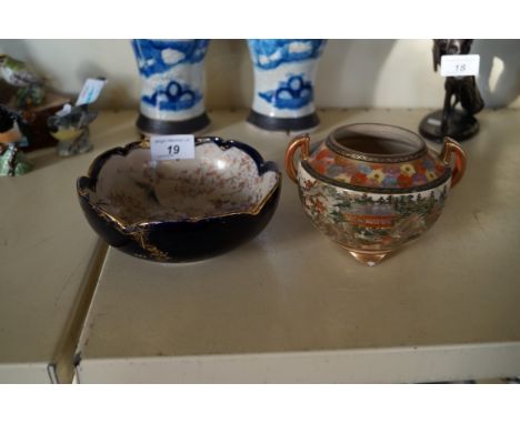 Two pieces of Japanese Satsuma pottery, Meiji Period (1868-1912), to include a circular bowl with scalloped rim, the exterior