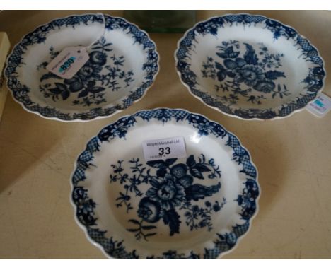 Three 18th Century Worcester blue and white plates, each with pie crust edges, painted in blue in the Cabbage Leaf pattern, f