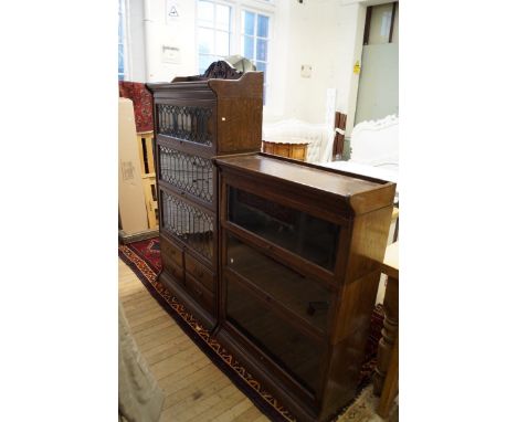 Two 20th Century medium oak Globe Wernicker bookcases 