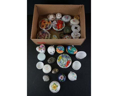 A collection of mainly ceramic trinket boxes to include Wedgwood together a hallmarked silver example and Two Cruet Sets 