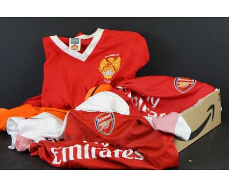 Football Shirts - Five Adults including Scoredraw Manchester United Official Retro Wembley 1958 XL, Nike Arsenal White and Bu