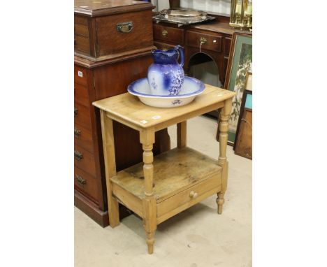 Victorian Pine Washstand, the top with recess holding a modern blue and white wash bowl and jug, drawer to shelf below, 61cm 