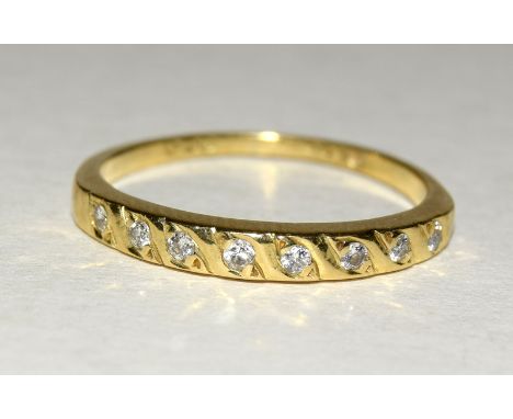 18ct gold ladies diamond half eternity ring size N