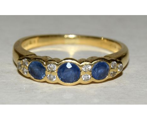 18ct gold Ceylon sapphire and diamond ring size M