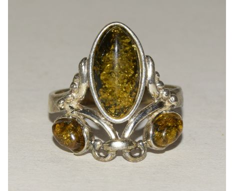 Silver fashion ring with Amber setting size Q