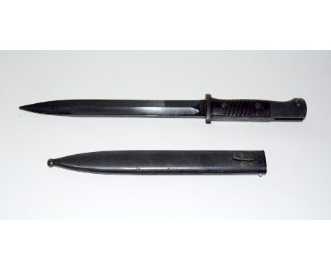 WW2 Third Reich knife bayonet in its steel scabbard