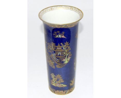 Carltonware Kang He & Pheasant decorated vase