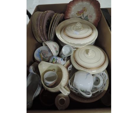 A selection of ceramics including New Hall Hanley dinner wares