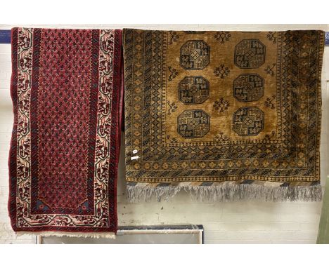 SILK RUNNER &amp; CARPET