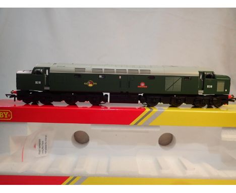 OO scale Hornby R30192, class 40 diesel, D210, Empress of Britain, green, late crest, excellent condition, storage wear to bo