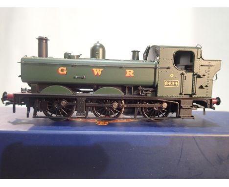 OO gauge Bachmann 31-635, Pannier tank, GWR green, 6424, near mint and boxed. UK P&amp;P Group 1 (£16+VAT for the first lot a