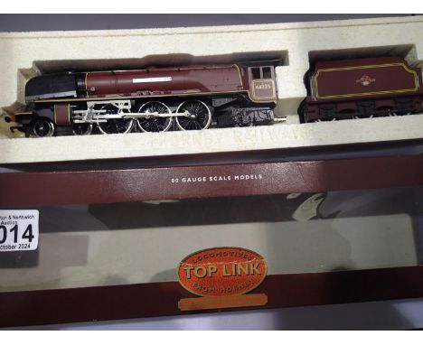 OO scale Hornby R2023, Duchess class, 46225, Duchess of Gloucester, BR maroon, late crest, near mint, storage wear to box. UK